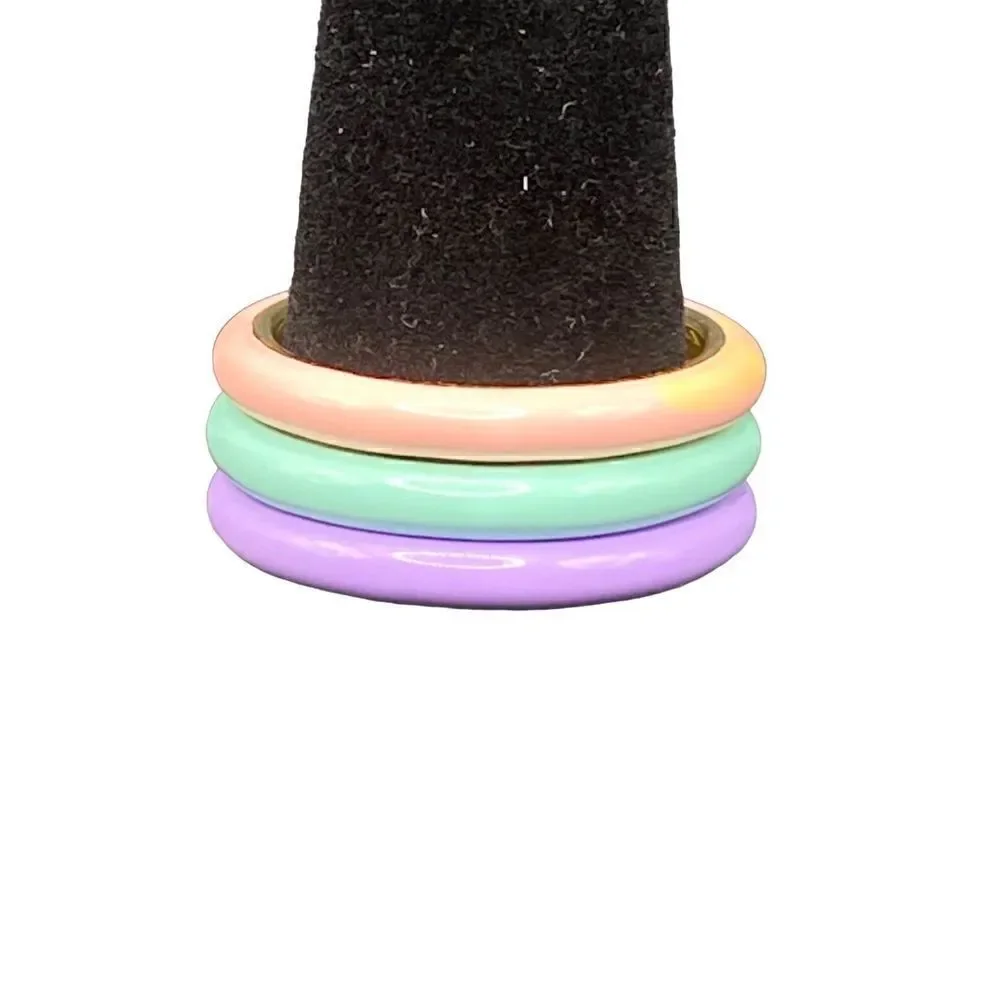 Sterling silver 925 stackable enamel rings peach lavender and green size 7.5